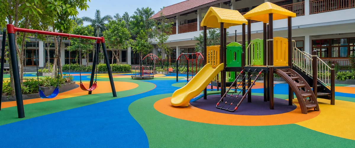 Panduan upgrade playground untuk playground outdoor sekolah agar lebih aman dan menarik